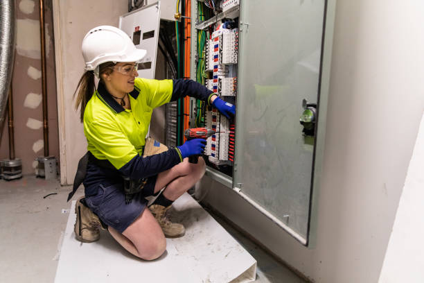 Best Affordable Emergency Electrician  in Taft Mosswood, CA